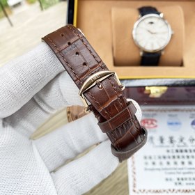 Часы IWC Portofino, модель IW459401 Эти часы с указателем фаз Лун