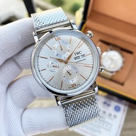 IWC, швейцарский производитель высококачественных часов, представ