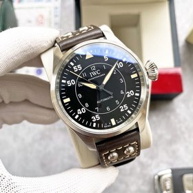 IWC, швейцарский производитель высококачественных часов, представ