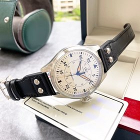 IWC, швейцарский производитель высококачественных часов, представ