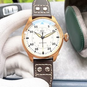IWC, швейцарский производитель высококачественных часов, представ