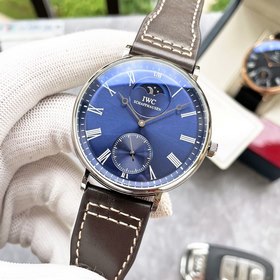 IWC, швейцарский производитель высококачественных часов, представ