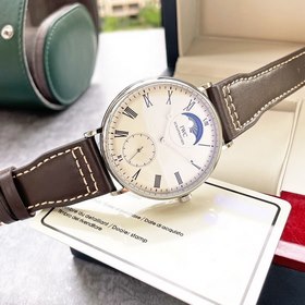 IWC, швейцарский производитель высококачественных часов, представ