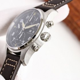 IWC Chronomat Pilots Chronograph Bronze [Корпус] Размер часов： 4