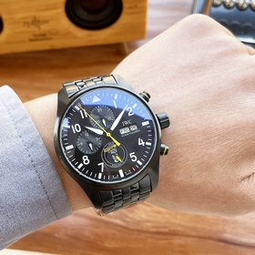IWC Pilots Watch, 43*13 мм Многофункциональный дизайн, престижный