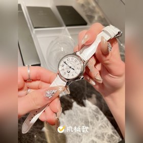 Солнце, луна и звезды Женские часы Jaeger-LeCoultre Reverso Помог