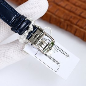 Jaeger-LeCoultre представляет обновленную версию часов Date Moon 