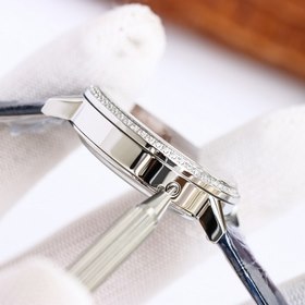 Серия Jaeger-LeCoultre Moonphase： белый модель： 357843J, розовое 