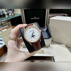 Jaeger-LeCoultre Master Moonphase На циферблате в положении «6 ча