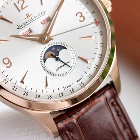 Jaeger-LeCoultre представляет часы Master Calendar 1558420 Мастер