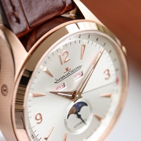 Jaeger-LeCoultre представляет часы Master Calendar 1558420 Мастер