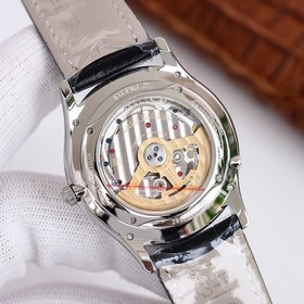 Jaeger-LeCoultre Мастер Jaeger-LeCoultre с вечным календарем, 6 с