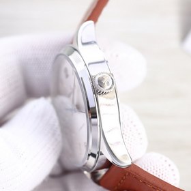 Jaeger-LeCoultre Master Collection с механизмом 9015, модифициров