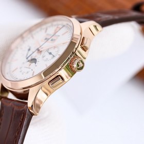 Часы Jaeger-LeCoultre Master 4138420 Тщательно продуманные детали