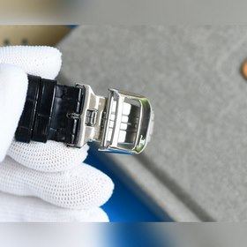 Jaeger-LeCoultre Master Full Diamond Q1398420 серия Используются 