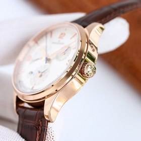 Часы Jaeger-LeCoultre Master Series отличаются функцией отображен