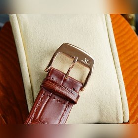 Jaeger-LeCoultre Master Moon Phase, диаметр 39 мм x 9,9 мм, на по