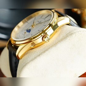 Jaeger-LeCoultre Master Moon Phase, диаметр 39 мм x 9,9 мм, на по