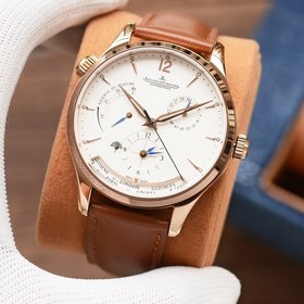 Часы Jaeger-LeCoultre Master Series отличаются функцией отображен