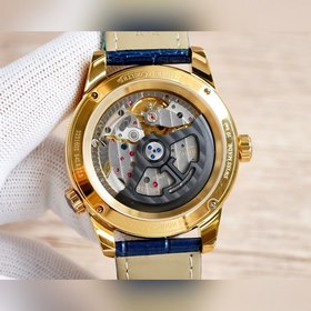 Часы Jaeger-LeCoultre Master Series отличаются функцией отображен