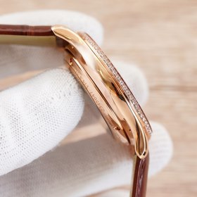 Jaeger-LeCoultre Master, диаметр 40 мм x 9 мм, малая секундная ст