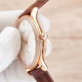 Jaeger-LeCoultre Master, диаметр 40 мм x 9 мм, малая секундная ст