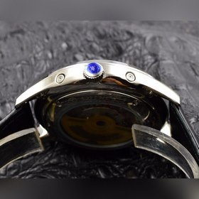 Jaeger-LeCoultre Многофункциональные часы для мужчин Ремешок： ко