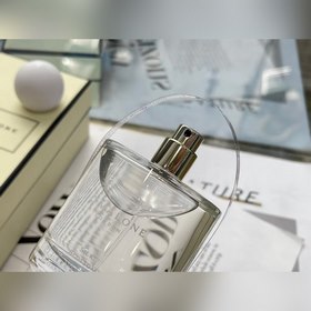 Бренд： Jo Malone Верхние ноты： белый перец Элегантный пряный верх