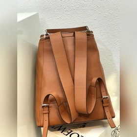 Рюкзак Loewe, цвет： песочный, модель： 10268 Стильный рюкзак с нов