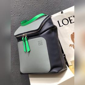 Рюкзак Loewe Goya в двух цветах В отличие от старой версии, новая