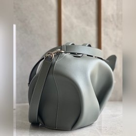 Luo Yiwai сумка «Слон» с ручкой, через плечо, из телячьей кожи Ко