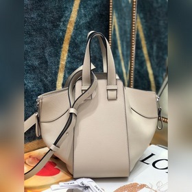 Loewe гамак Бежевая сумка с контрастными цветами Вместительная с
