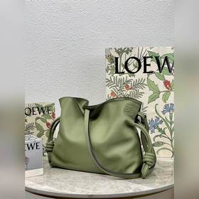 Luo Yiwai Авокадо-зеленая сумка Flamenco clutch из серии «Счастли