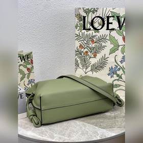Luo Yiwai Авокадо-зеленая сумка Flamenco clutch из серии «Счастли