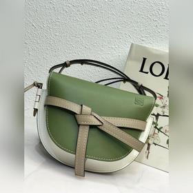 Сумка Gate от Loewe, гладкая, мятно-зеленая/белая/абрикосовая Бан