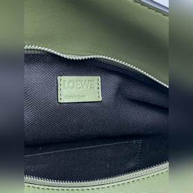 Loewe Puzzle Сумка через плечо Внутренняя подкладка из кожи, широ