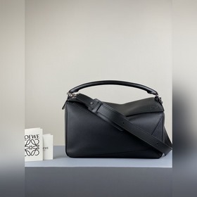 Loewe Puzzle Черная сумка через плечо из кожи личи внутренний ка