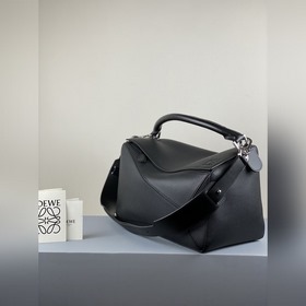 Loewe Puzzle Черная сумка через плечо из кожи личи внутренний ка