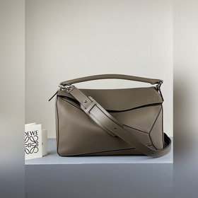 Loewe Puzzle Сумка через плечо, ручная сумка, песочный цвет Внутр
