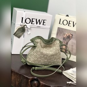 Loewe Mini Мини-клатч Flamenco Можносить в руке или элегантно че
