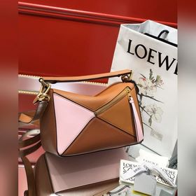 Loewe Puzzle коричневый Сумка через плечо Большой объем, идеальн