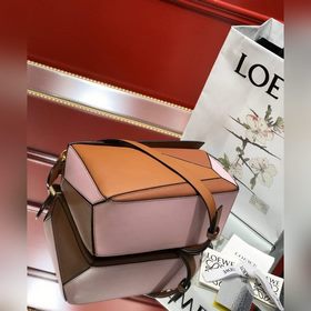 Loewe Puzzle коричневый Сумка через плечо Большой объем, идеальн