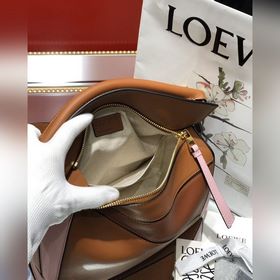 Loewe Puzzle коричневый Сумка через плечо Большой объем, идеальн