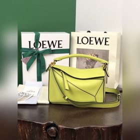 Loewe Puzzle, зеленый лимон/ванильный желтый Сумка через плечо Б
