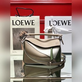 Сумка через плечо PUZZLE от Loewe, песочный цвет Большой объем, и