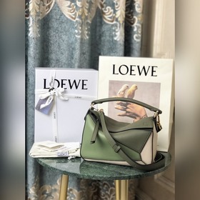 Сумка через плечо PUZZLE от Loewe, военно-зеленая серым Большой о