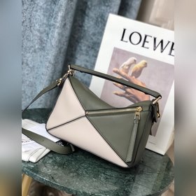 Сумка через плечо PUZZLE от Loewe, военно-зеленая серым Большой о