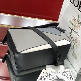 Сумка через плечо PUZZLE от Loewe, серая, комбинированный цвет Бо