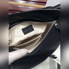 Сумка через плечо PUZZLE от Loewe, черный Большой объем, идеально