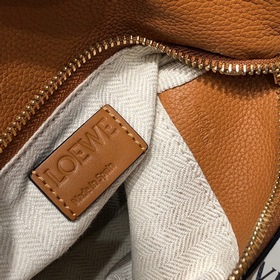 Сумка через плечо PUZZLE от Loewe, карамельный цвет с зернистой т